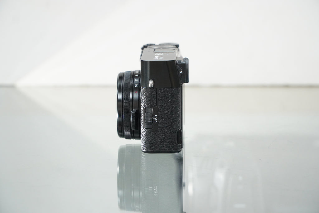 FUJIFILM X100V Digital Camera (Black) #24942, Used