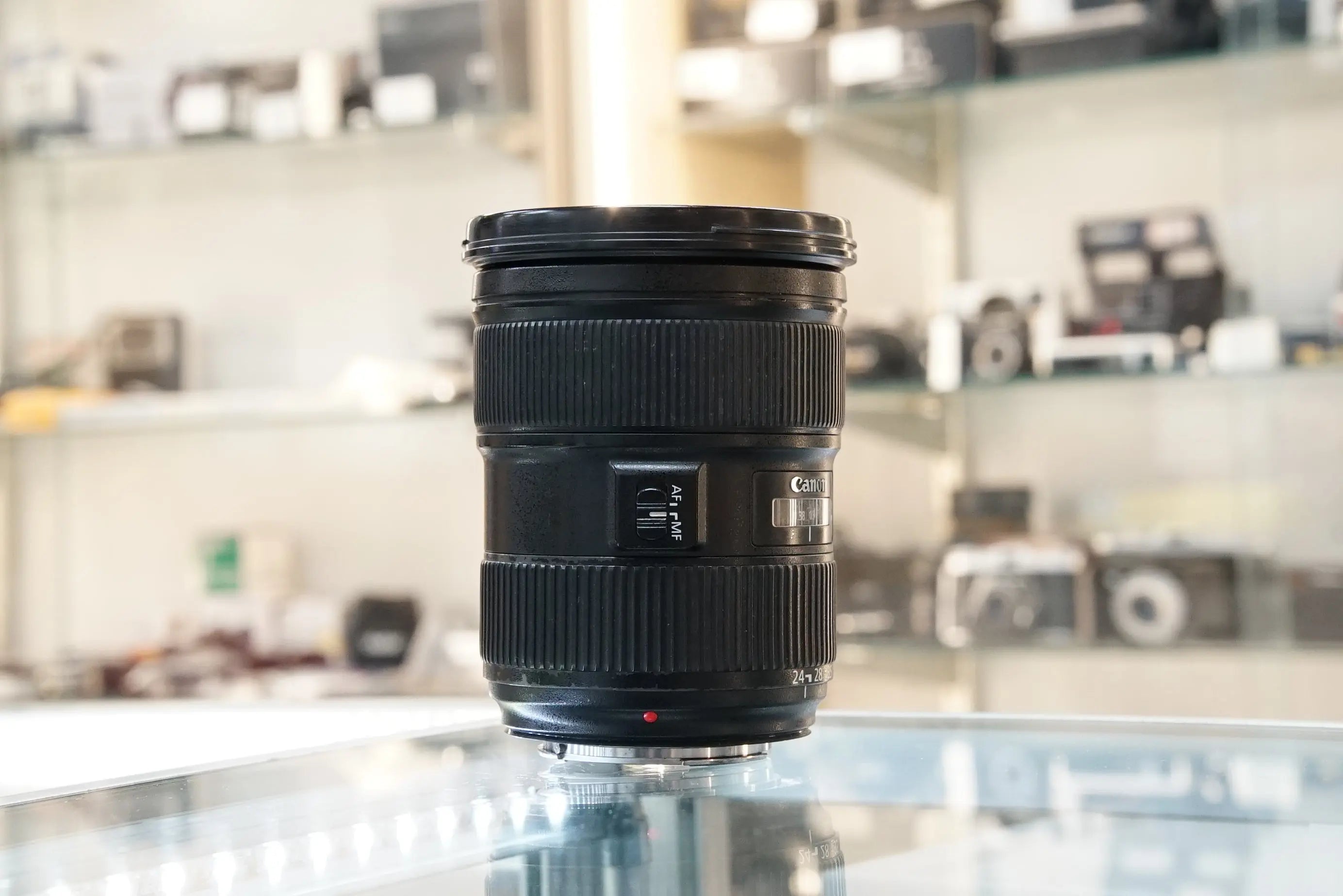 CANON 2470F28-00223 24-70mm f/2.8 II USM Lens, Used CANON