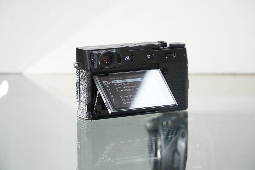 FUJIFILM X100V Digital Camera (Black) #24942, Used
