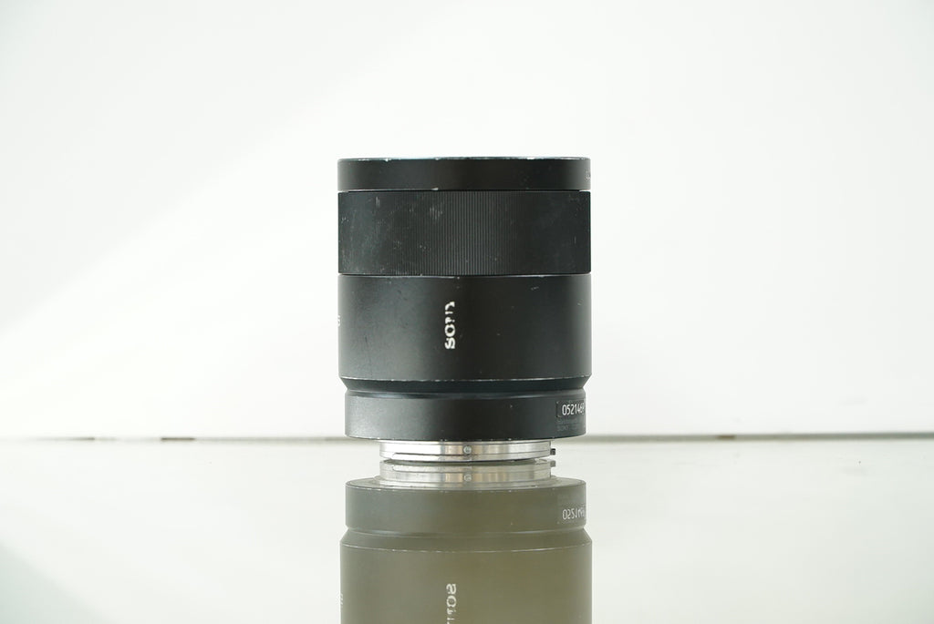 Sony Sonnar T* FE 55mm f/1.8 ZA Lens #0521469, Used