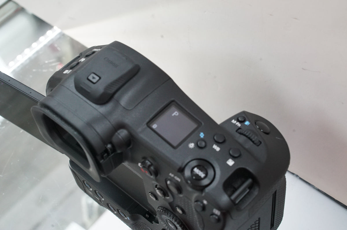 Canon EOS R1 Mirrorless Camera #00169, Used