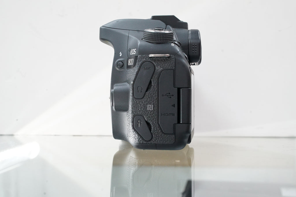 Canon EOS 80D DSLR Camera with 18-55mm Lens #03000, Used