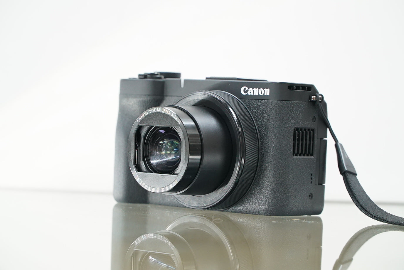 Canon PowerShot V1 Digital Camera #00365, Used