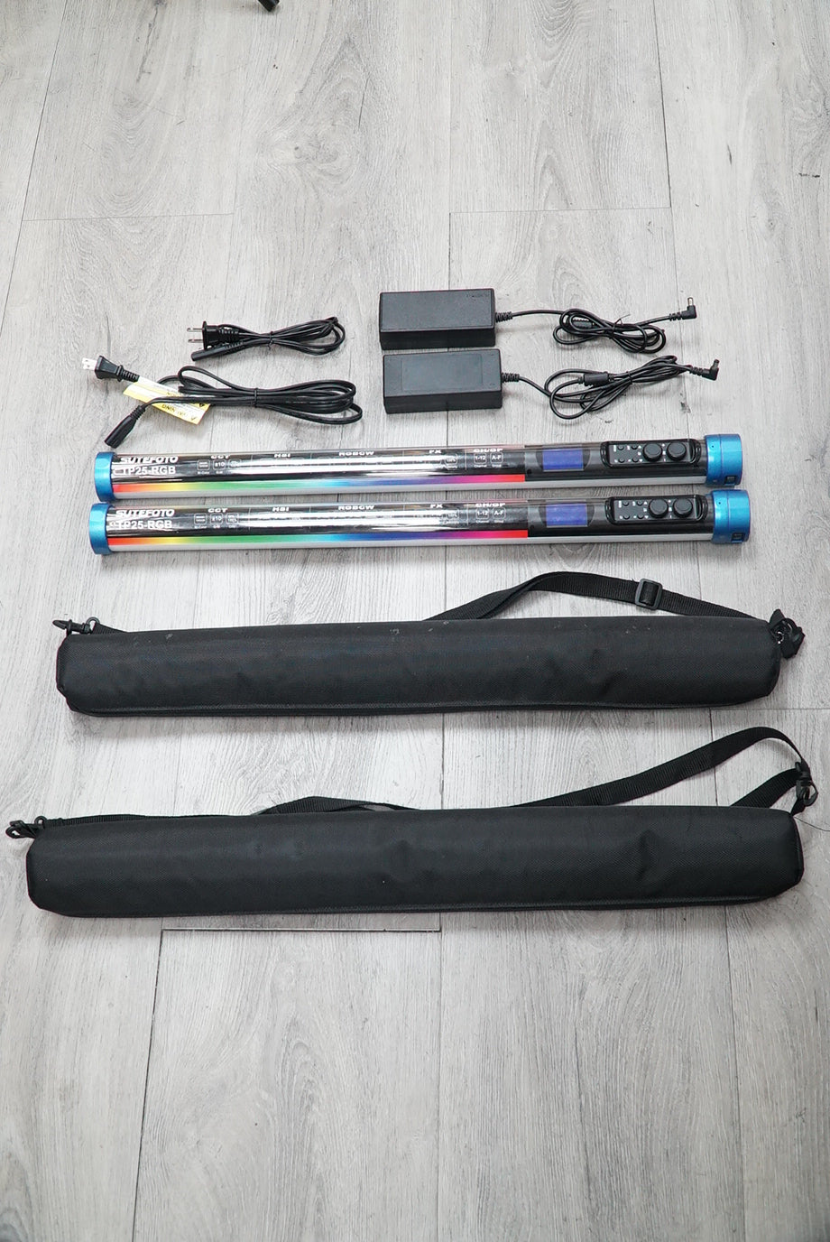Sutefoto TP25-RGB LED Tube Light Set of 2 (24.3"), Used