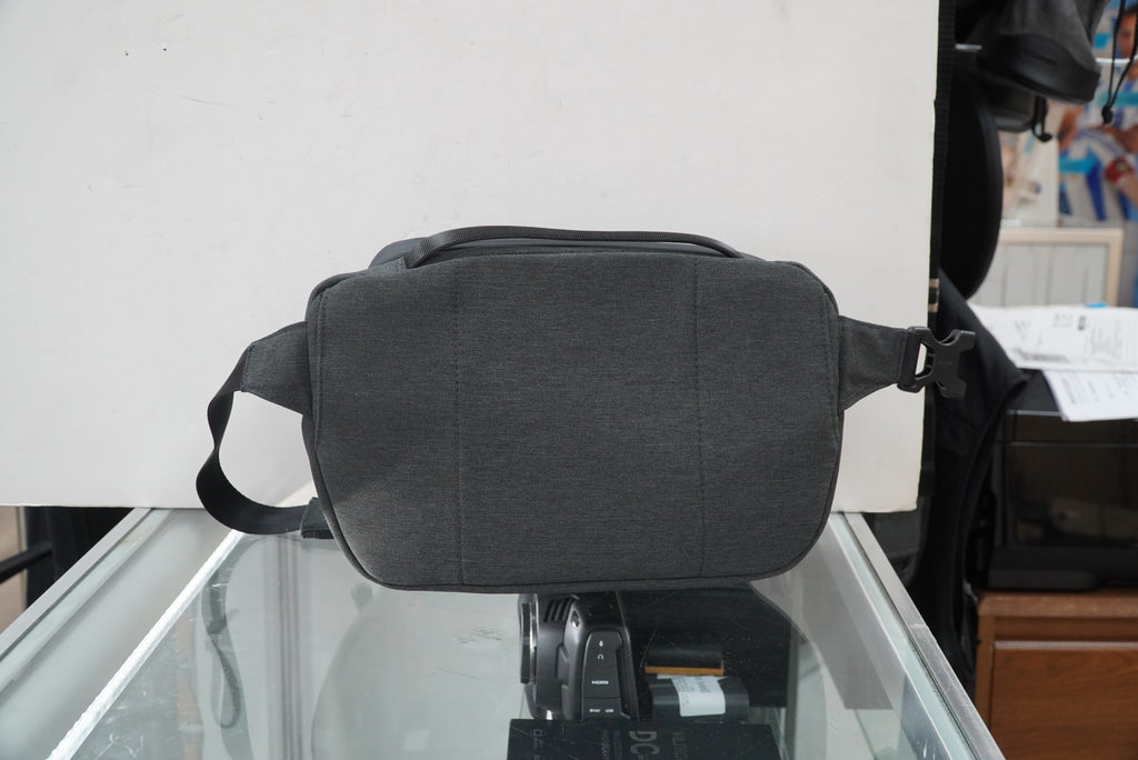 Amazon Basics Camera Sling 10L (Gray), Used
