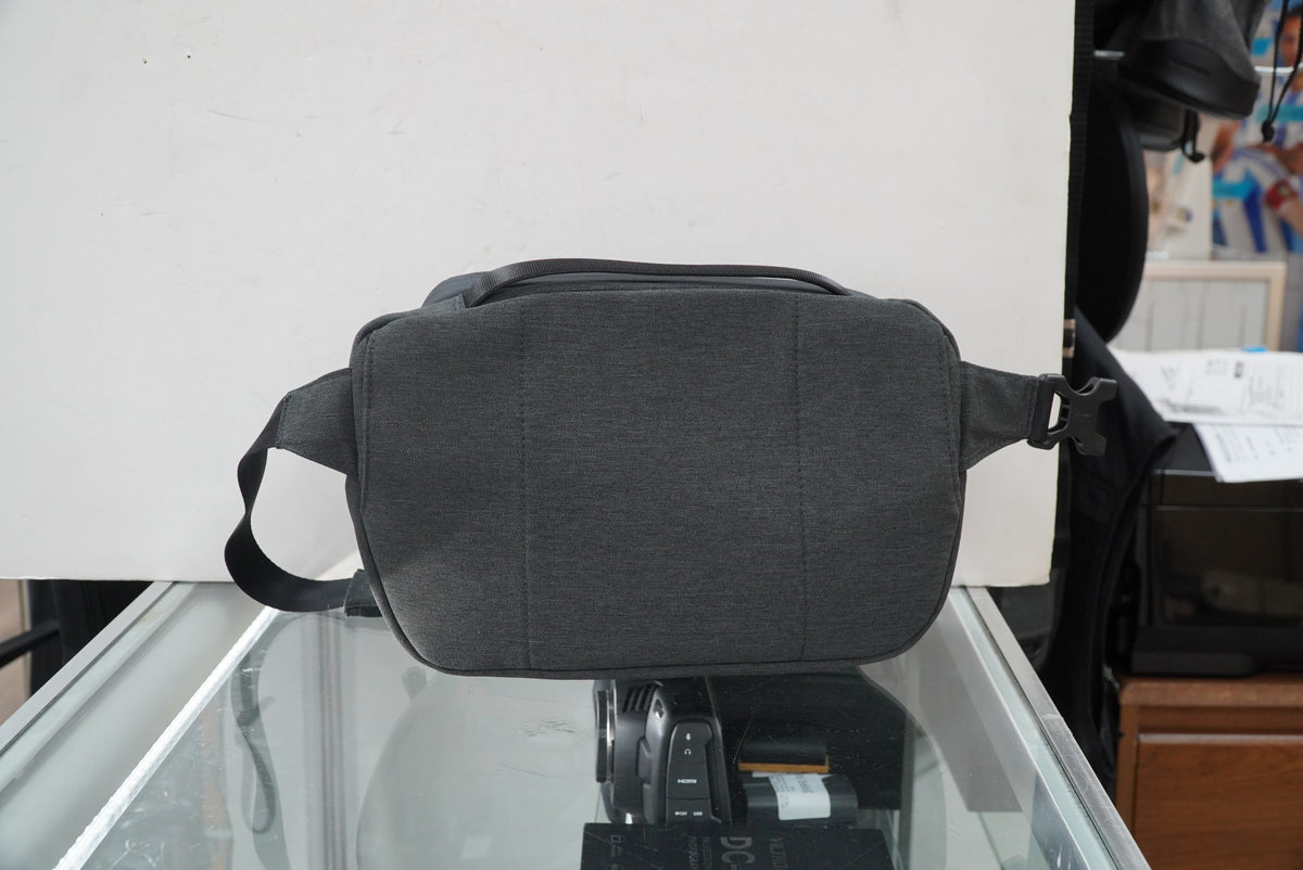 Amazon Basics Camera Sling 10L (Gray), Used