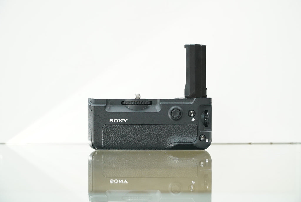Sony VG-C3EM Vertical Grip #3349207, Used