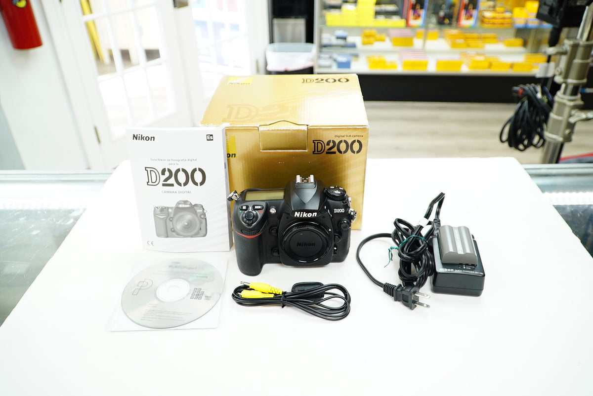 Nikon D200 SLR Digital Camera #00920, Used