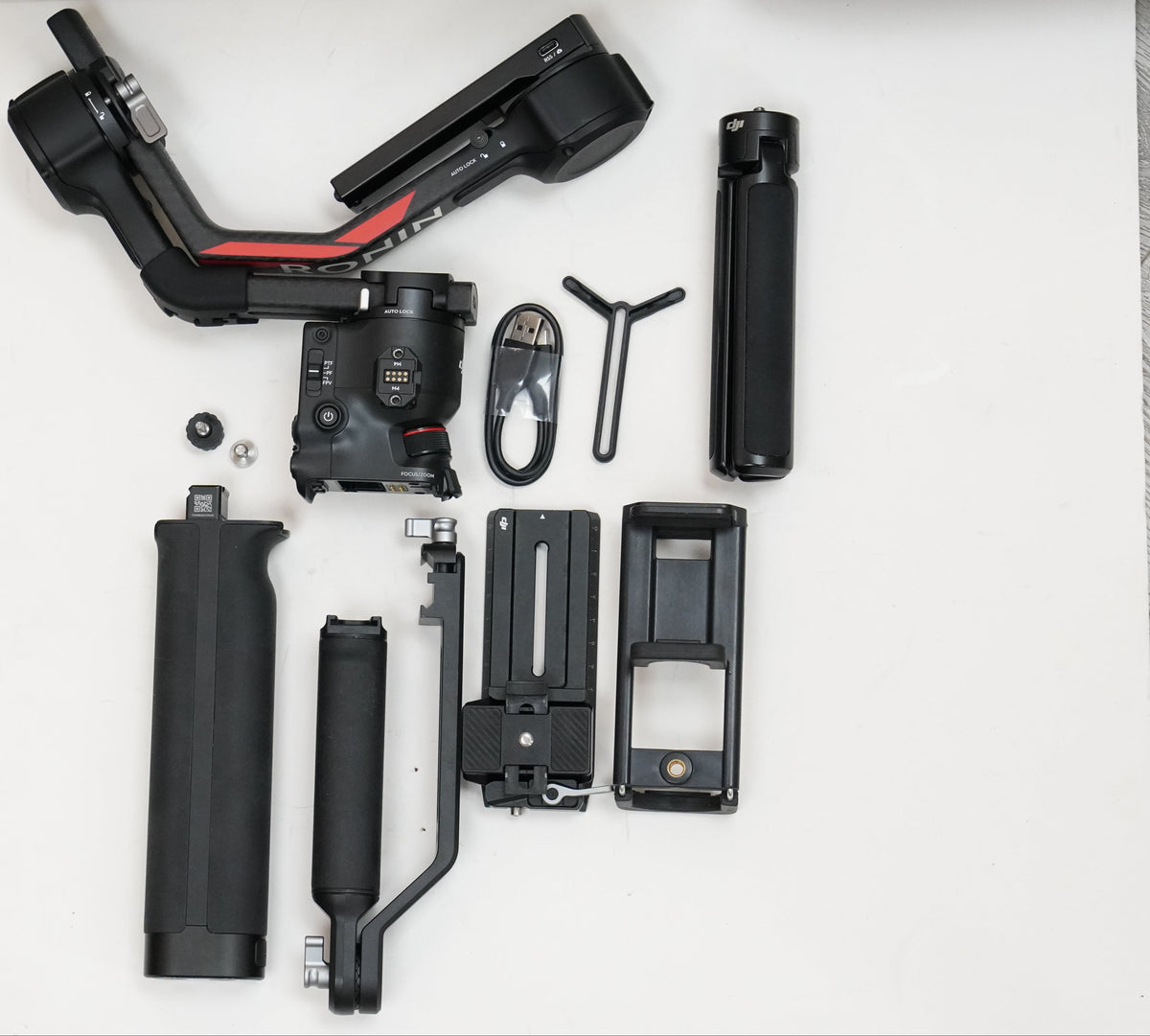 DJI RS 4 Pro Gimbal Stabilizer #BK2N2, Refurbished