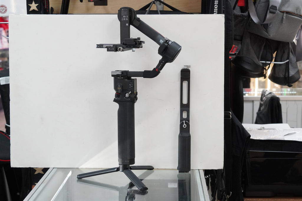 DJI RS 4 Pro Gimbal Stabilizer #BK2N2, Refurbished