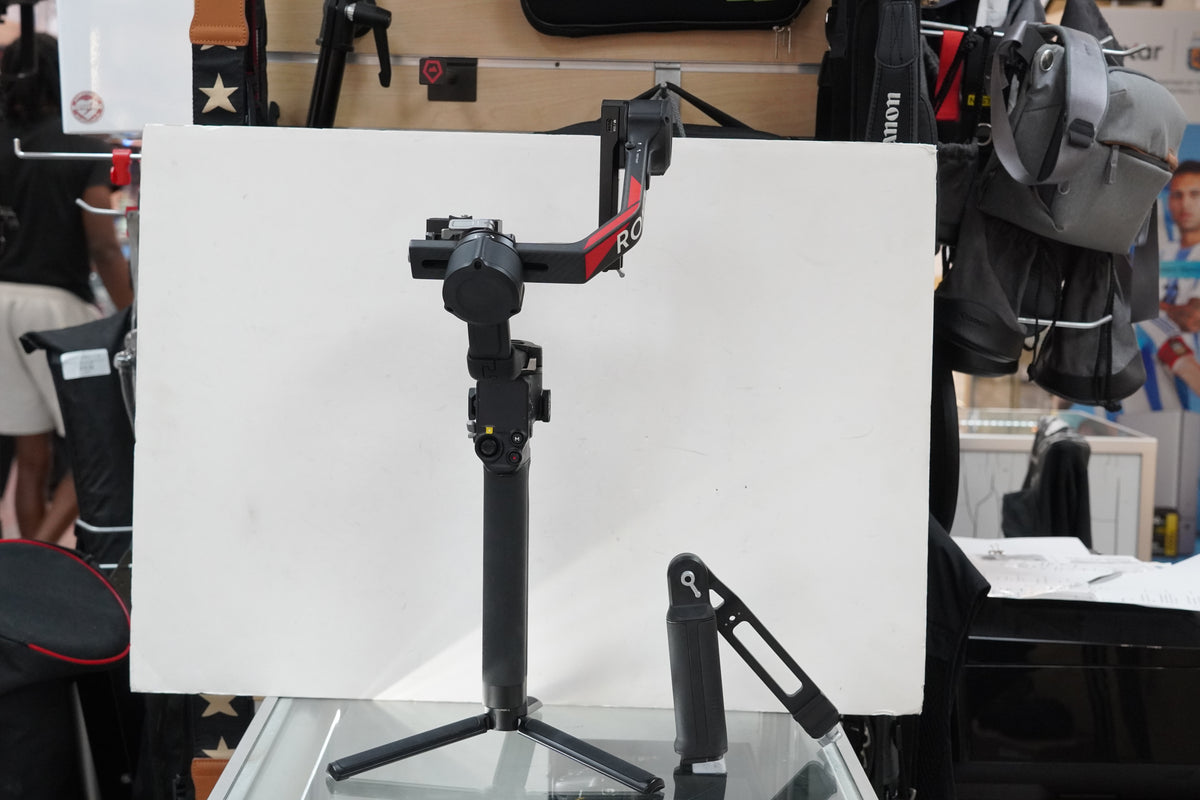 DJI RS 4 Pro Gimbal Stabilizer #BK2N2, Refurbished