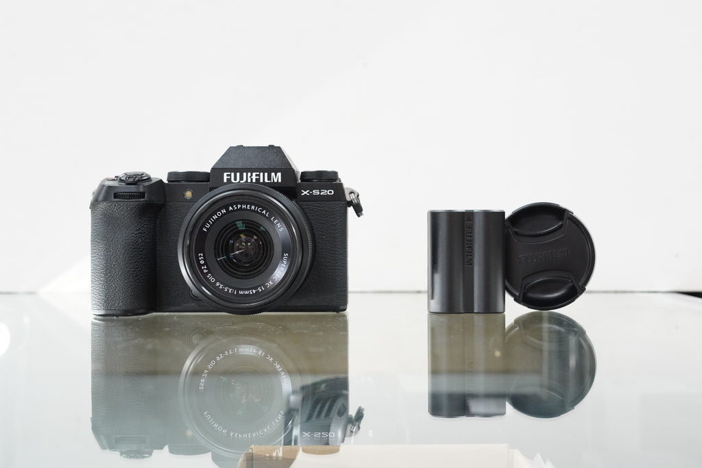 FUJIFILM X-S20 Mirrorless Camera with 15-45mm Lens #00798, Used