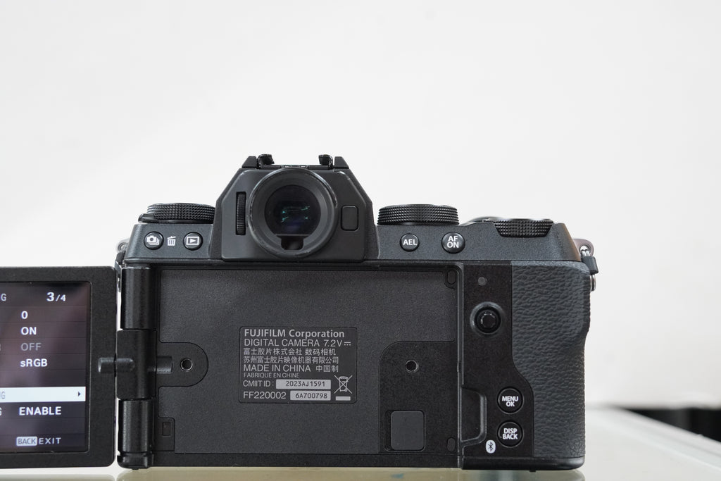 FUJIFILM X-S20 Mirrorless Camera with 15-45mm Lens #00798, Used