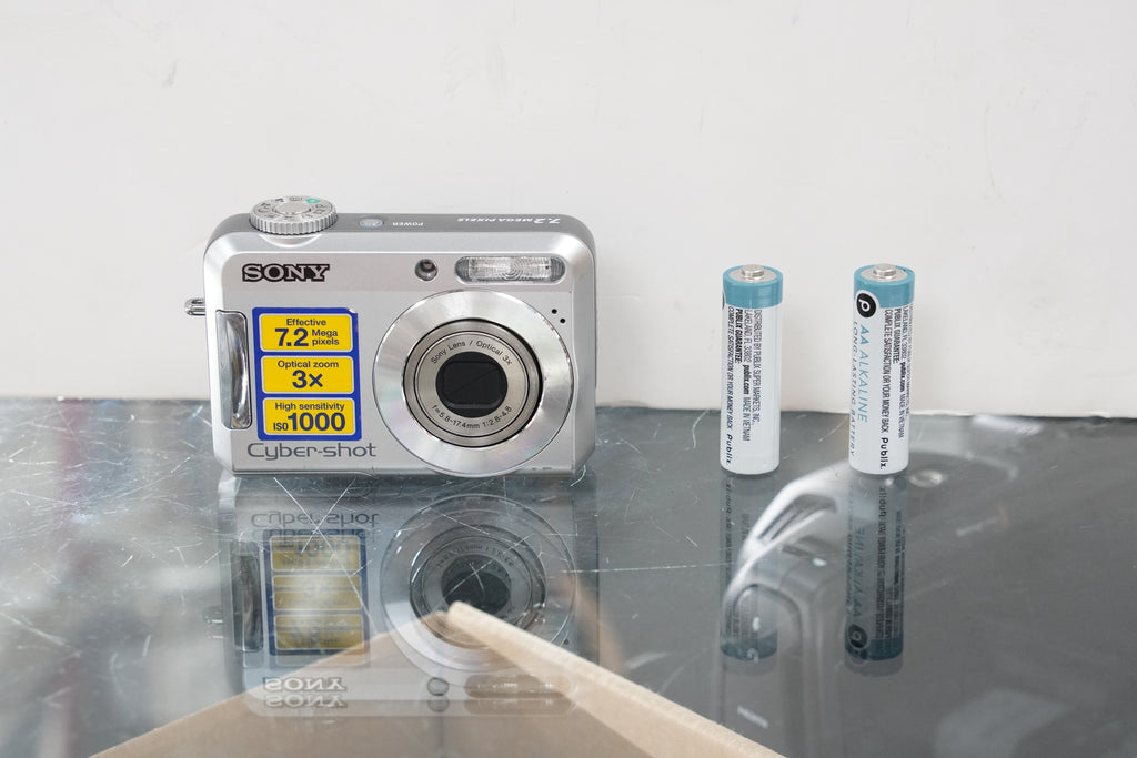 Sony Cyber-shot DSC-S650 7.2MP Digital Camera #10020, Used