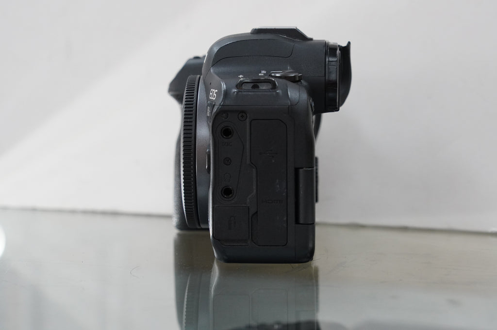 Canon EOS R6 Mirrorless Camera #03872, Used