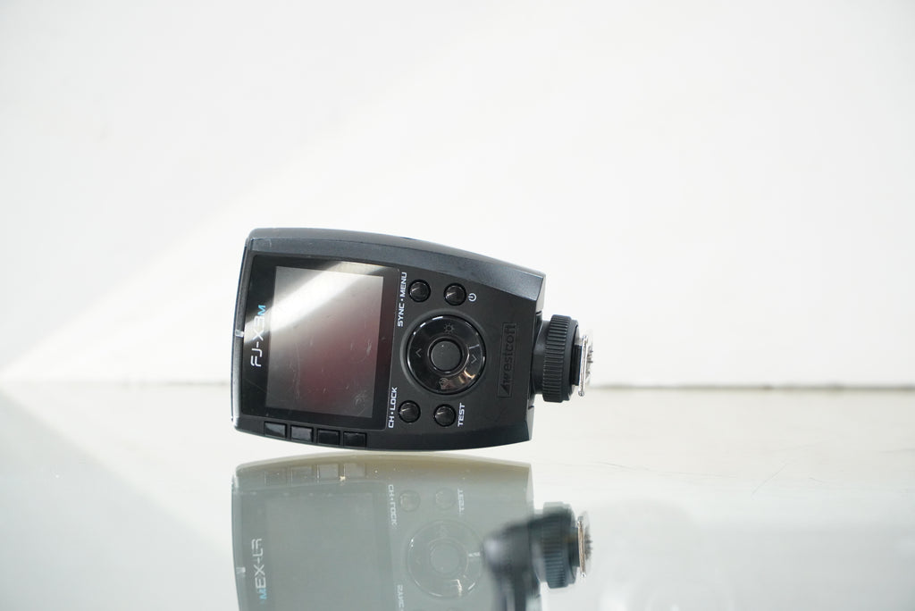 Westcott FJ400 II 400Ws Touchscreen Strobe + Westcott FJ-X3 M Flash Trigger #80414, Used