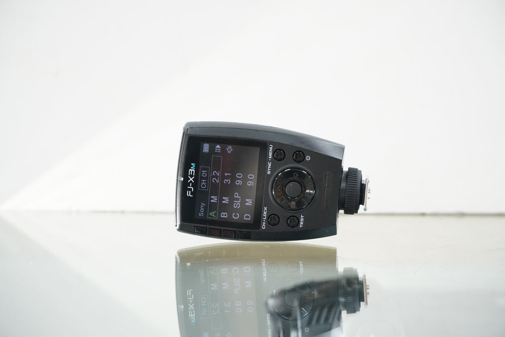 Westcott FJ400 II 400Ws Touchscreen Strobe + Westcott FJ-X3 M Flash Trigger #80414, Used