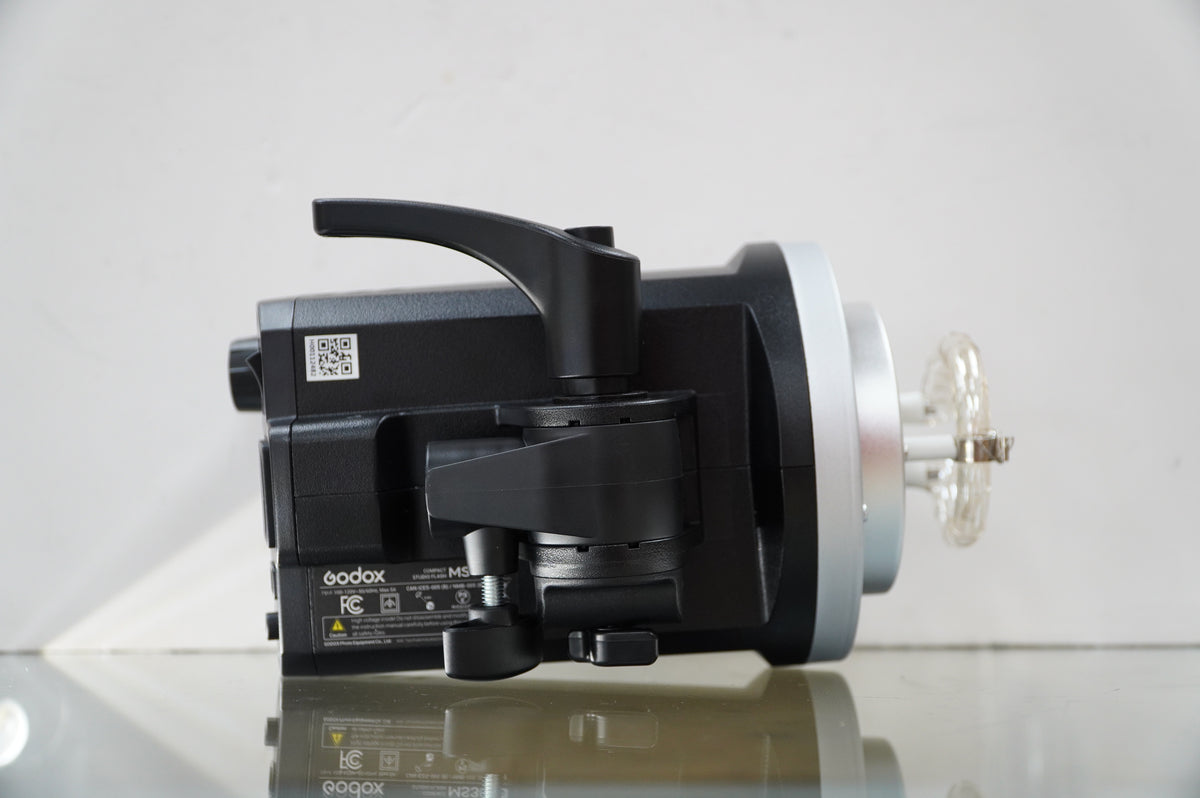 Godox MS300-V Studio Flash Monolight #12482, Used