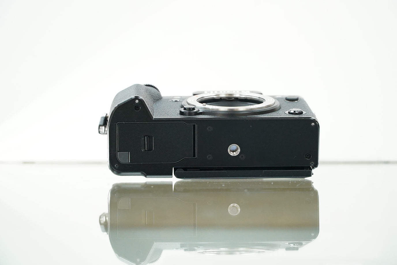 FUJIFILM X-T5 Mirrorless Camera #02098, Used