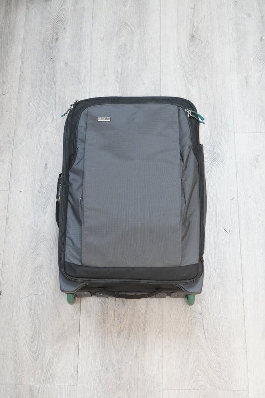 Think Tank Venturing Observer 2L, Used