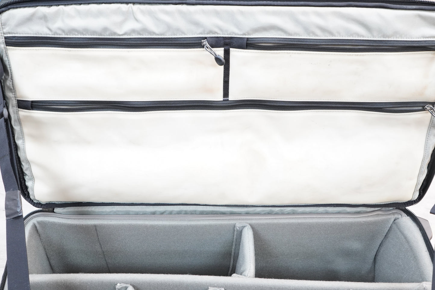 Think Tank Logisitic Manager-17816, Used