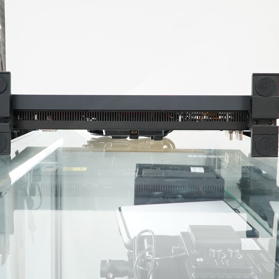 OSEE 21.5" LCM215-HDR+ Field Monitor with V-Mount Battery Plate with Nanuk Case 945 #60494, Used