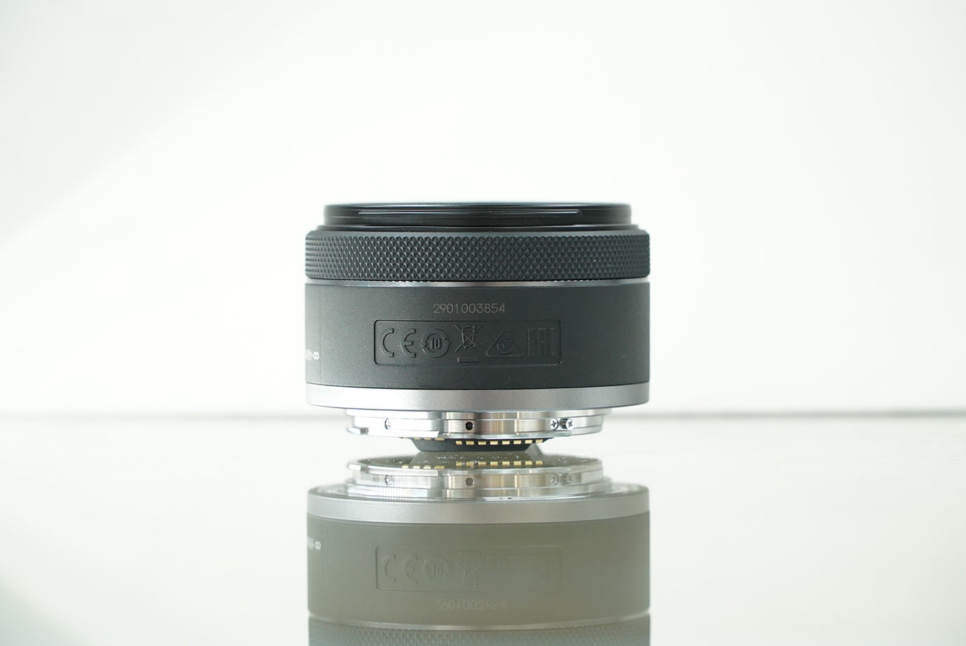 Canon RF 16mm F2.8 STM Lens #03854, Used