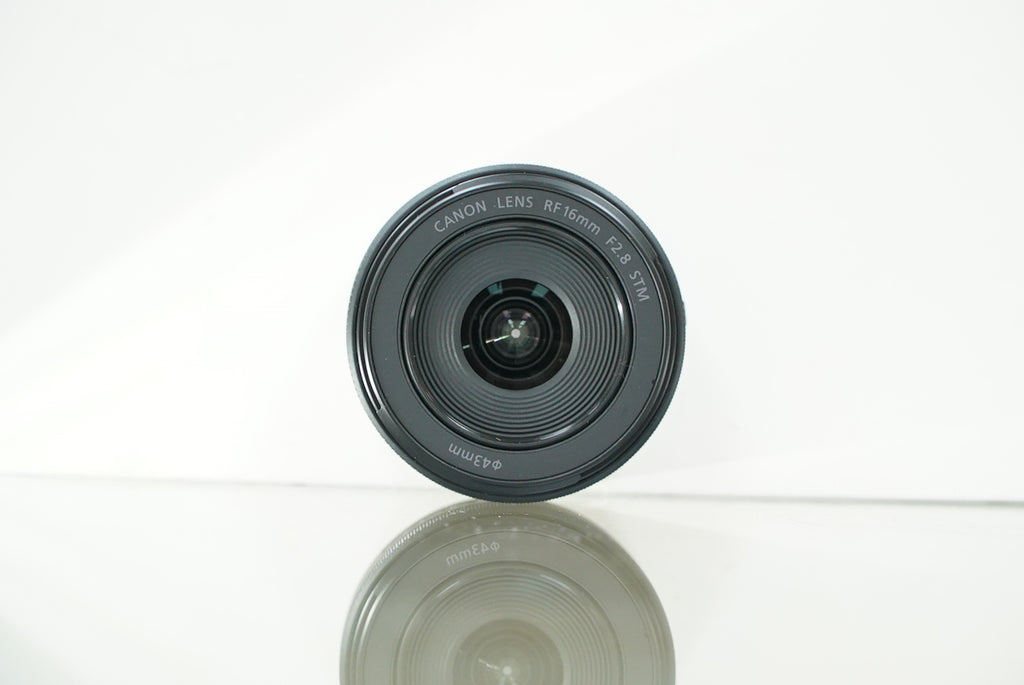 Canon RF 16mm F2.8 STM Lens #03854, Used