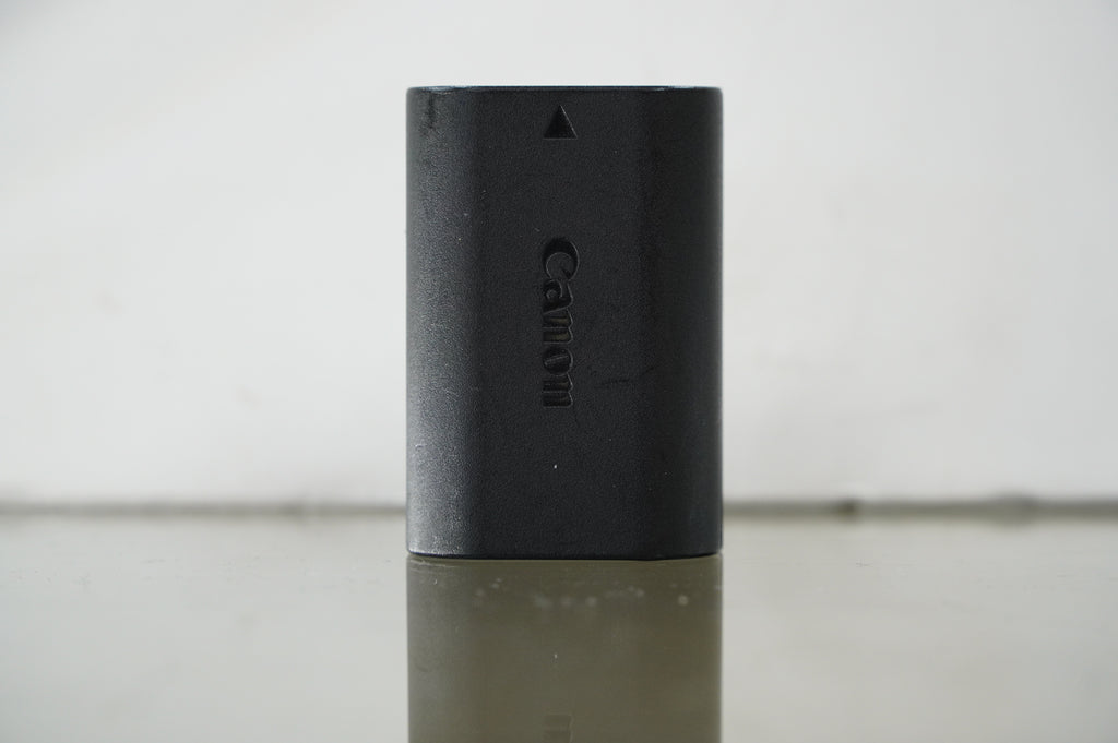 Canon LP-E6 Rechargeable Lithium-Ion Battery Pack (7.2V, 1800mAh) 201507, Used