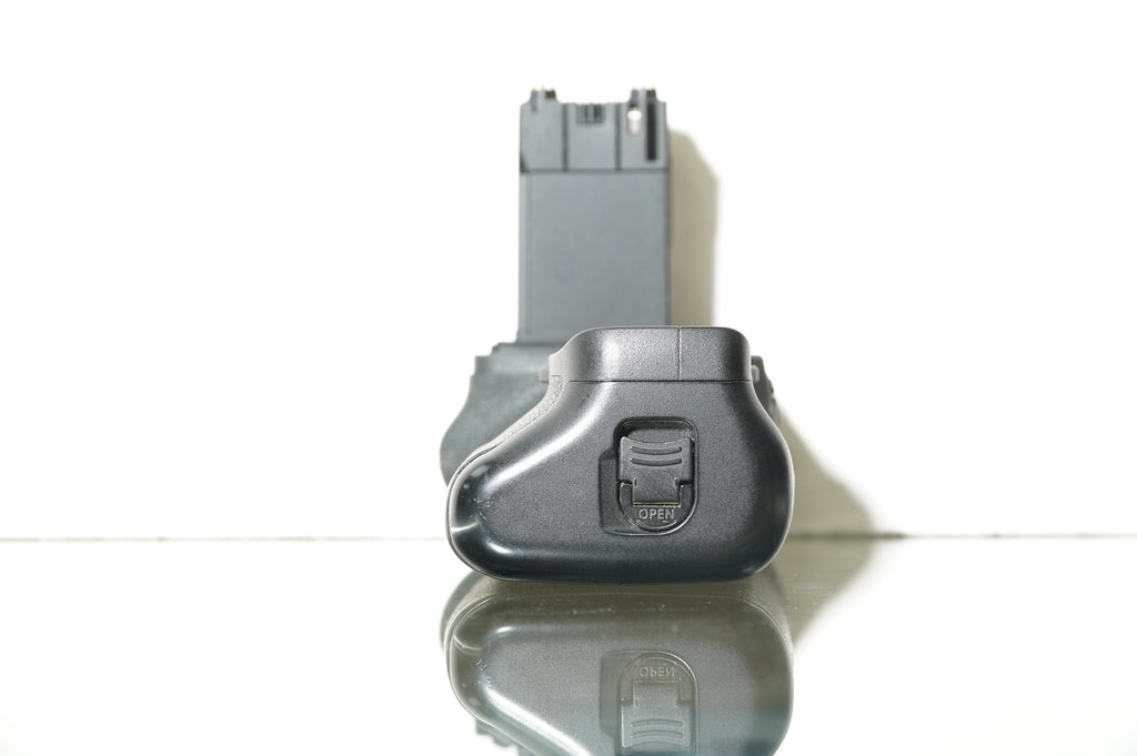 Canon BG-E20 Battery Grip #08037, Used