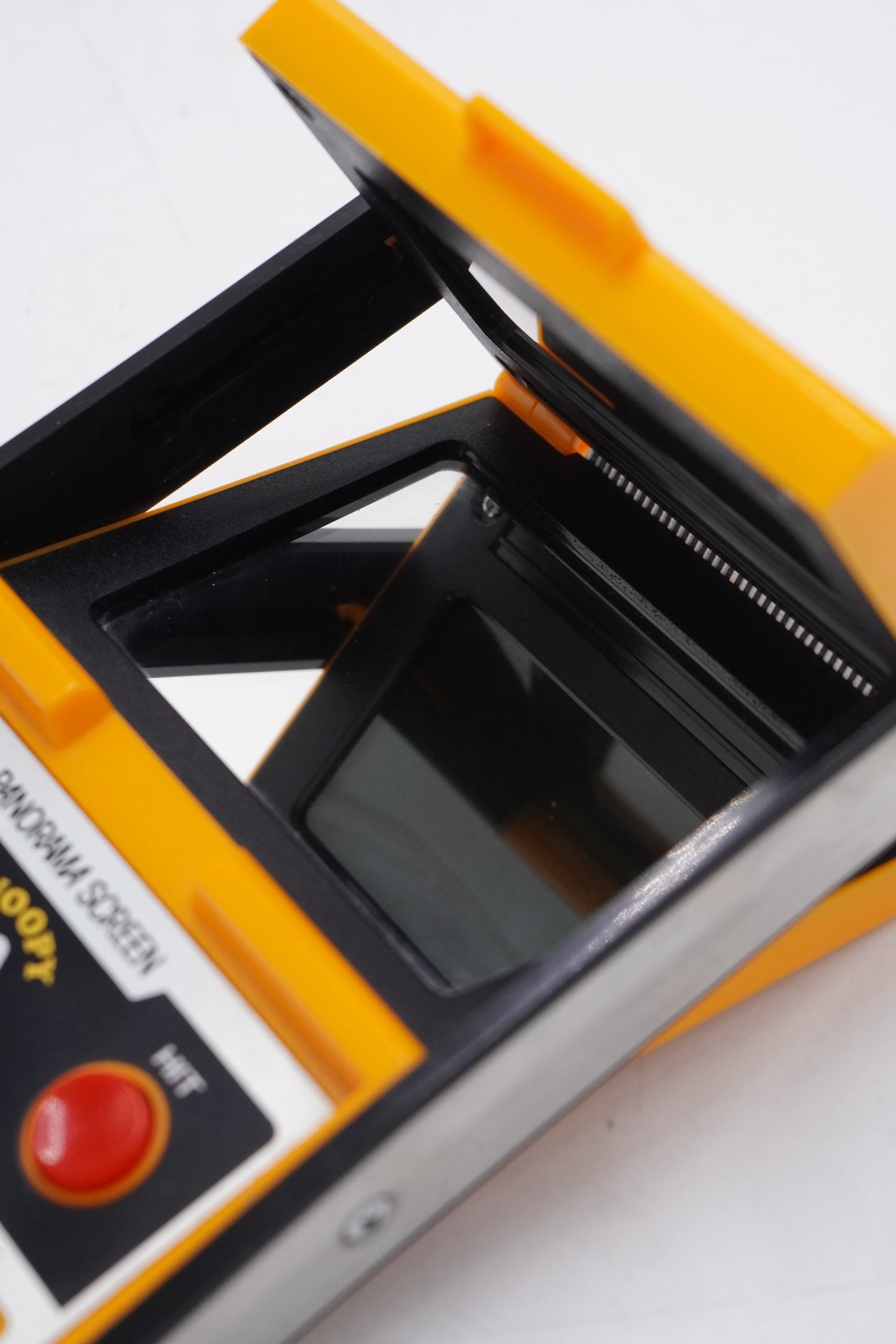 Nintendo Game and Watch Snoopy-93629 Panorama Screen Handheld LCD Electronic Game, Used