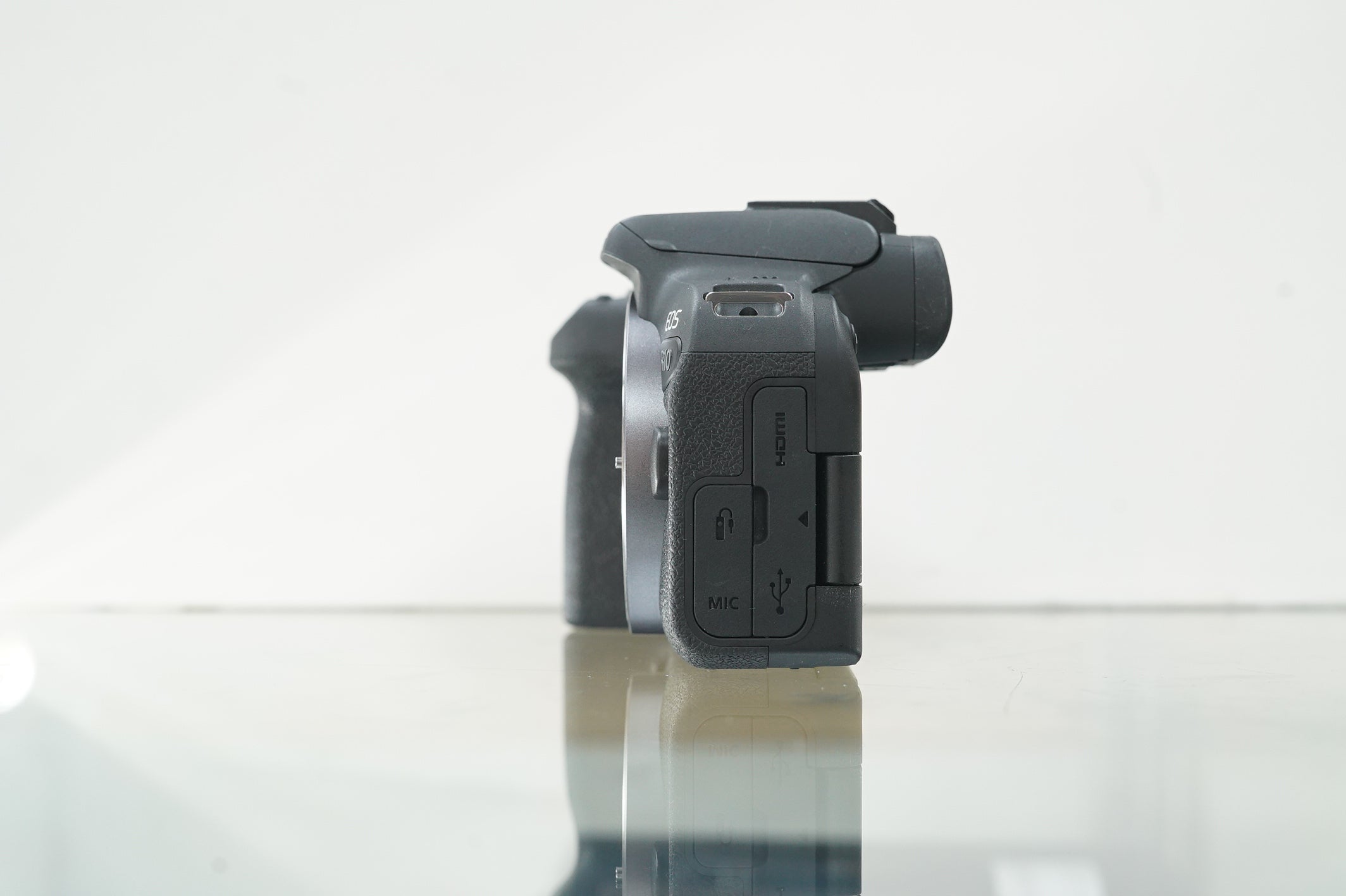 Canon EOS R10 Mirrorless Camera #02244, Used