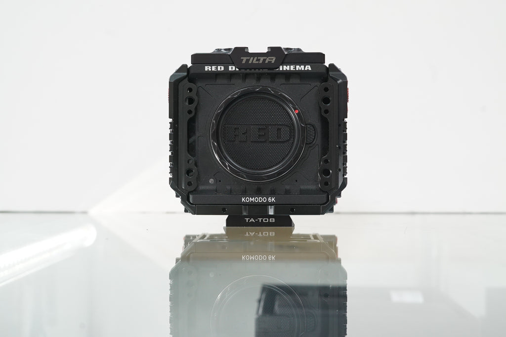 RED DIGITAL CINEMA KOMODO 6K Digital Cinema Camera (Canon RF, Black) #23188, Used