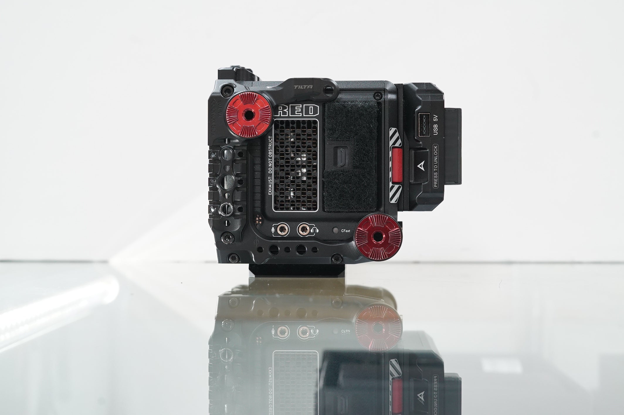 RED DIGITAL CINEMA KOMODO 6K Digital Cinema Camera (Canon RF, Black) #23188, Used
