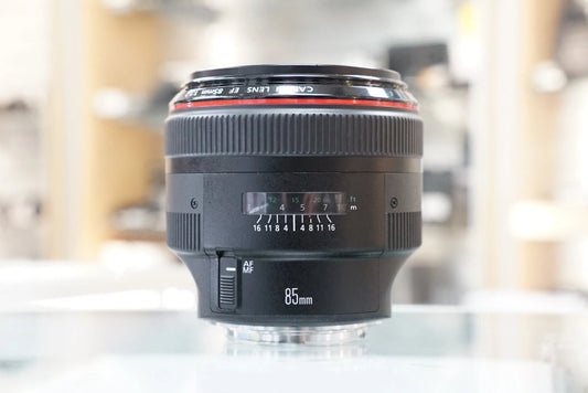 CANON 85F12-00430 EF 85mm f/1.2 L II USM Lens, Used