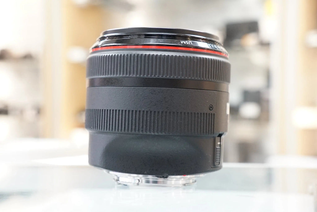 CANON 85F12-00430 EF 85mm f/1.2 L II USM Lens, Used