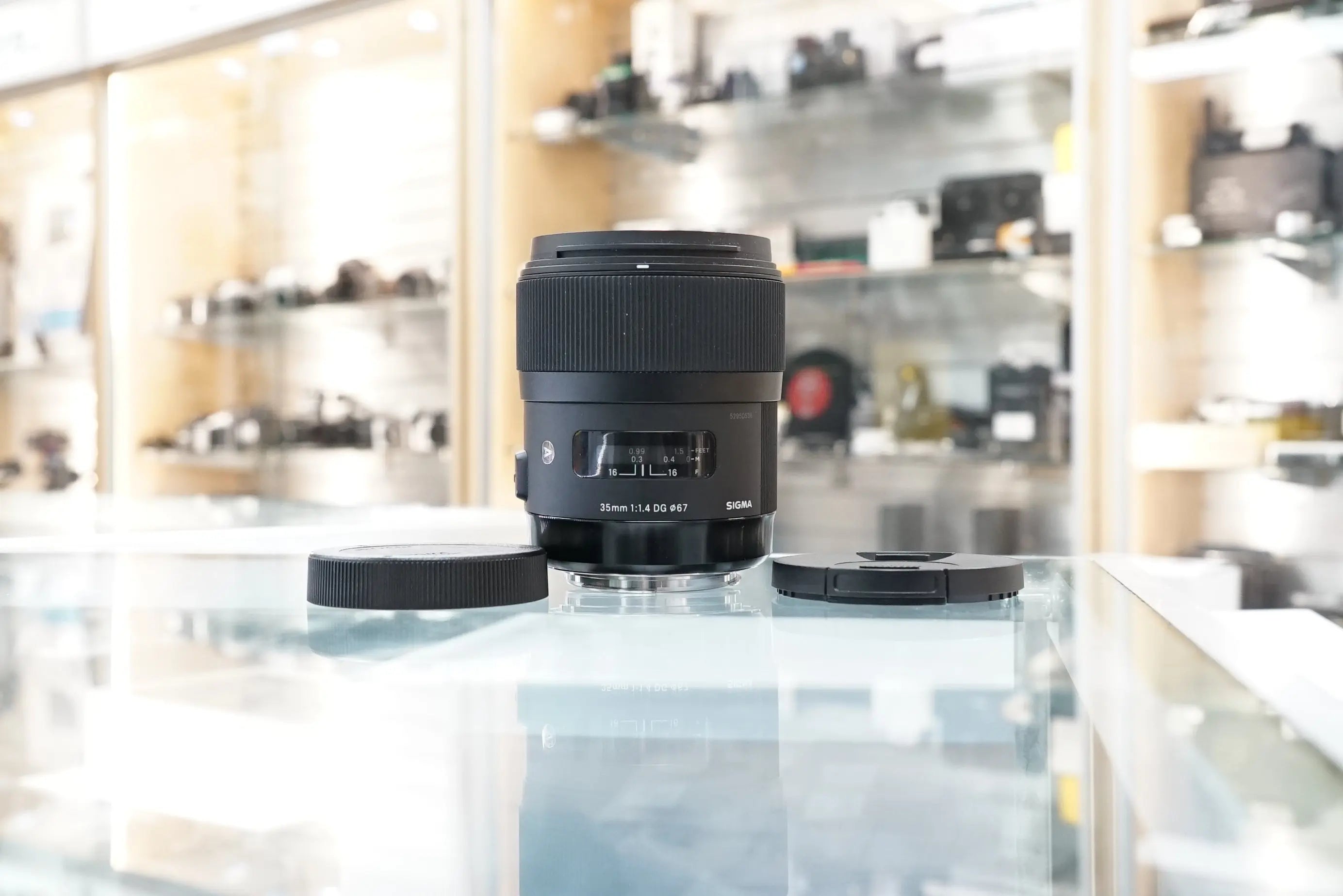 SIGMA 35F14-50536 35mm f/1.4 Art (Canon) Lens,  Used
