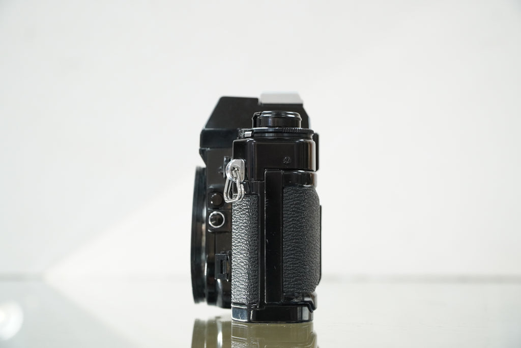 Canon A-1 35mm SLR Camera Body (Black) #03896, Used