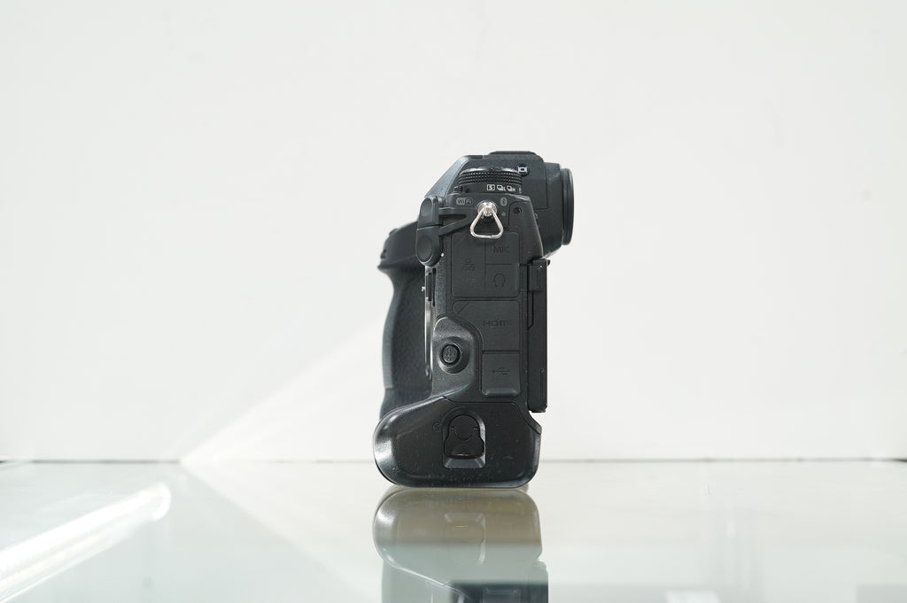 Nikon Z9 Mirrorless Camera #24131, Used