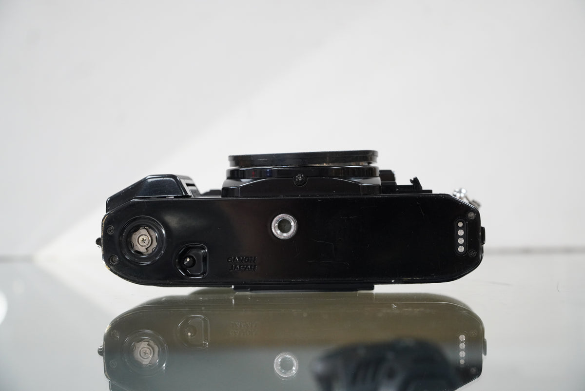 Canon A-1 35mm SLR Camera Body (Black) #03896, Used