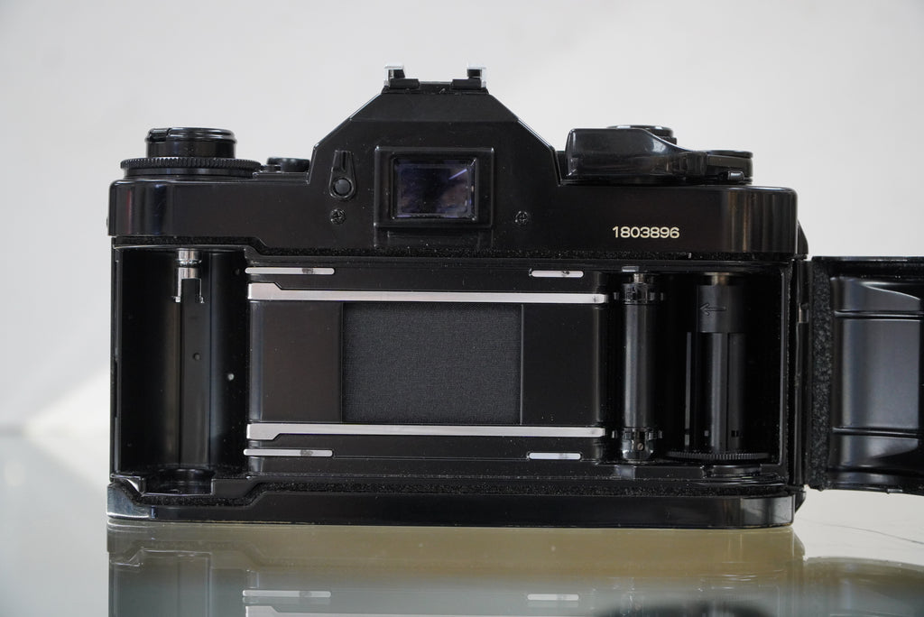 Canon A-1 35mm SLR Camera Body (Black) #03896, Used