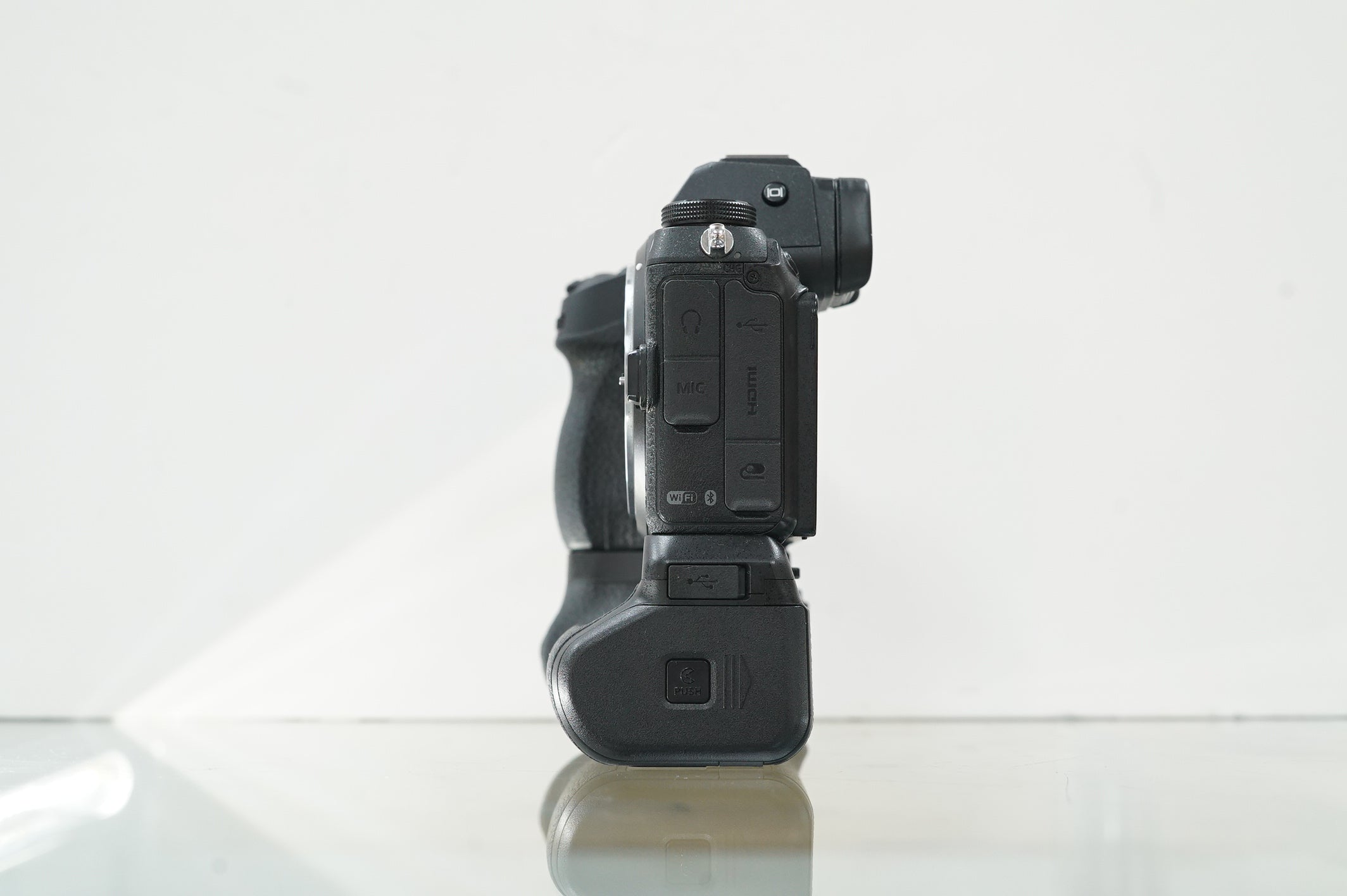 Nikon Z6 II Mirrorless Camera w/MB-N11 Battery Grip #03286, Used