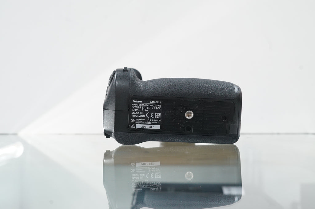 Nikon Z6 II Mirrorless Camera w/MB-N11 Battery Grip #03286, Used