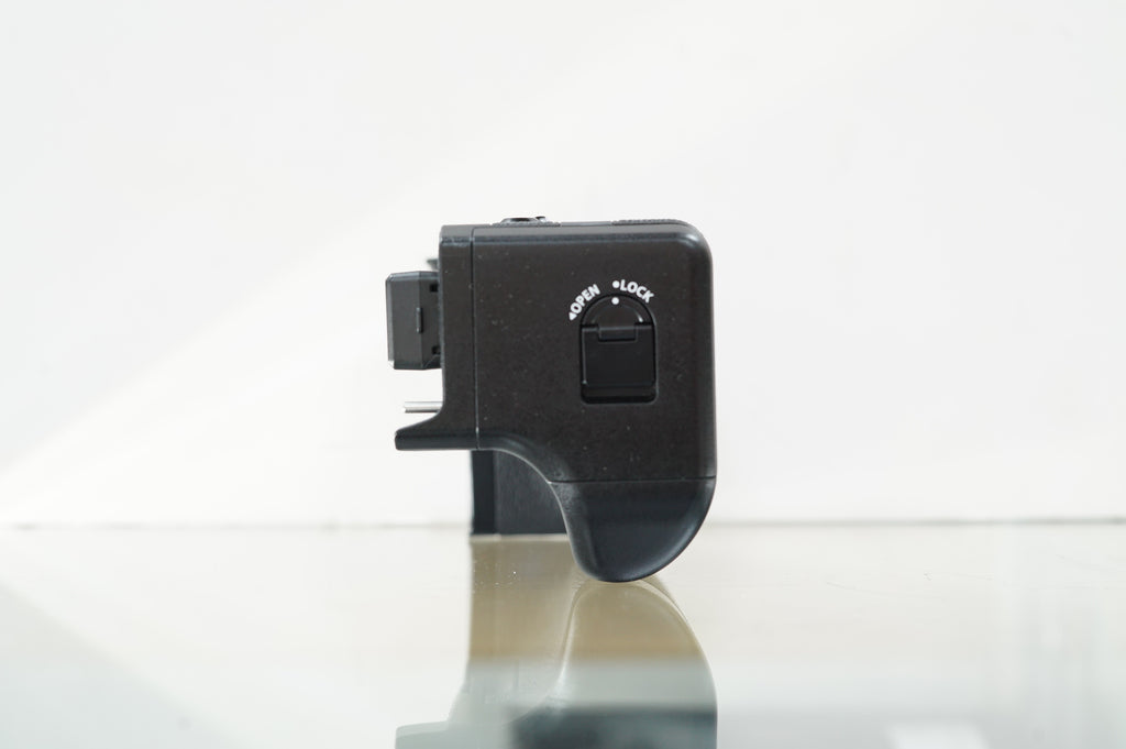 FUJIFILM VG-XH Vertical Battery Grip, Open Box