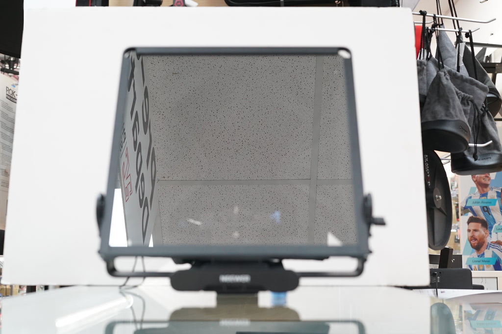 Neewer X14 III Aluminum Teleprompter #518001, Used
