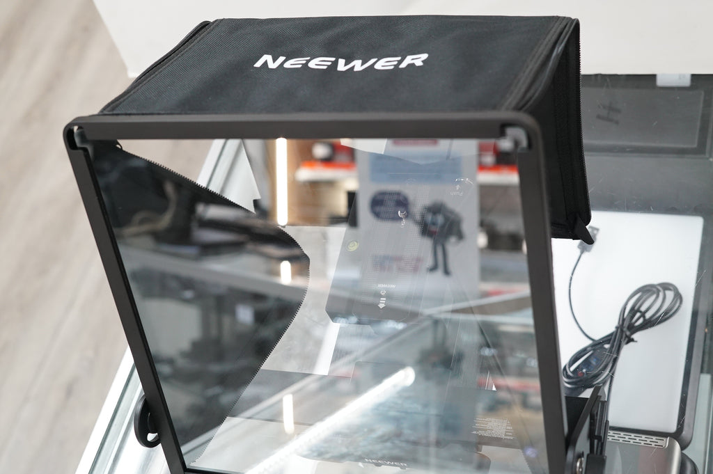 Neewer X14 III Aluminum Teleprompter #518001, Used