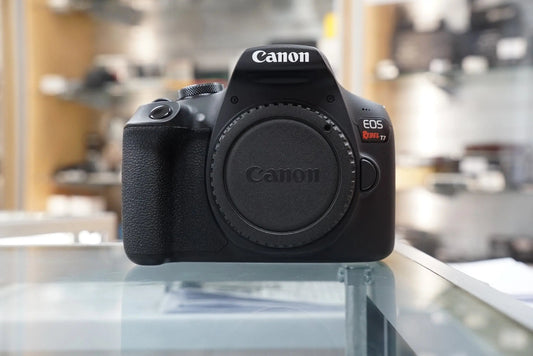 CANON REBT7-45803 Rebel T7 DSLR Camera, Used