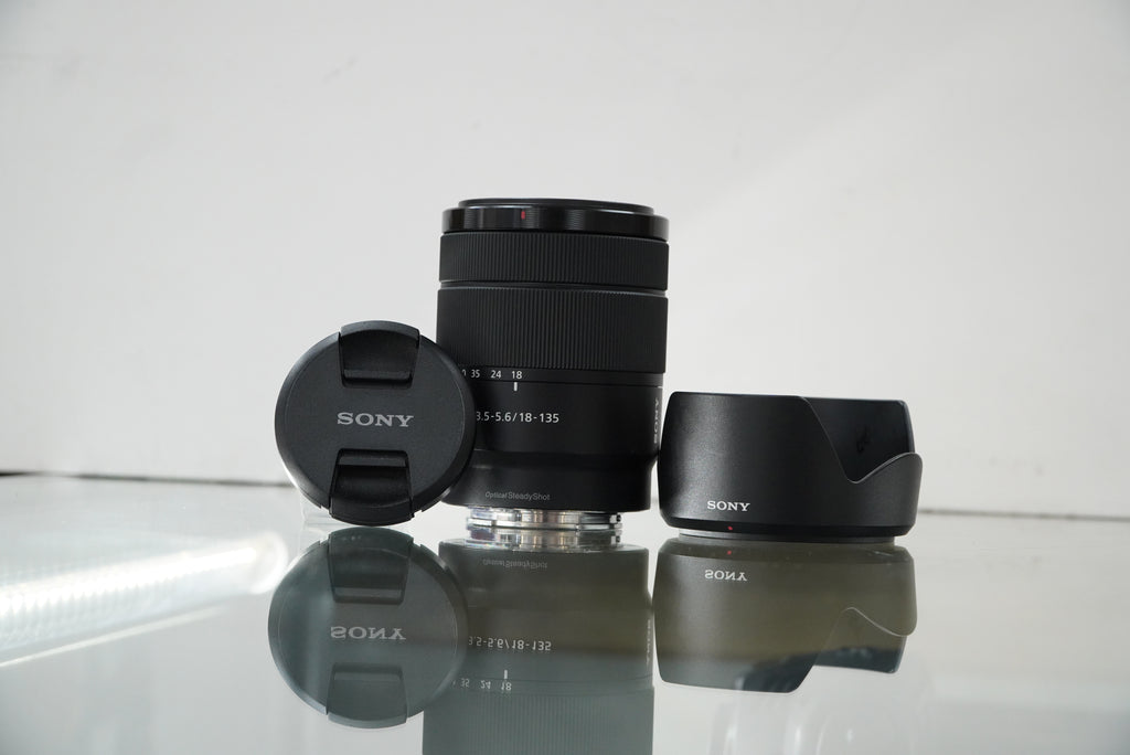 Sony E 18-135mm f/3.5-5.6 OSS Lens #2289616, Used