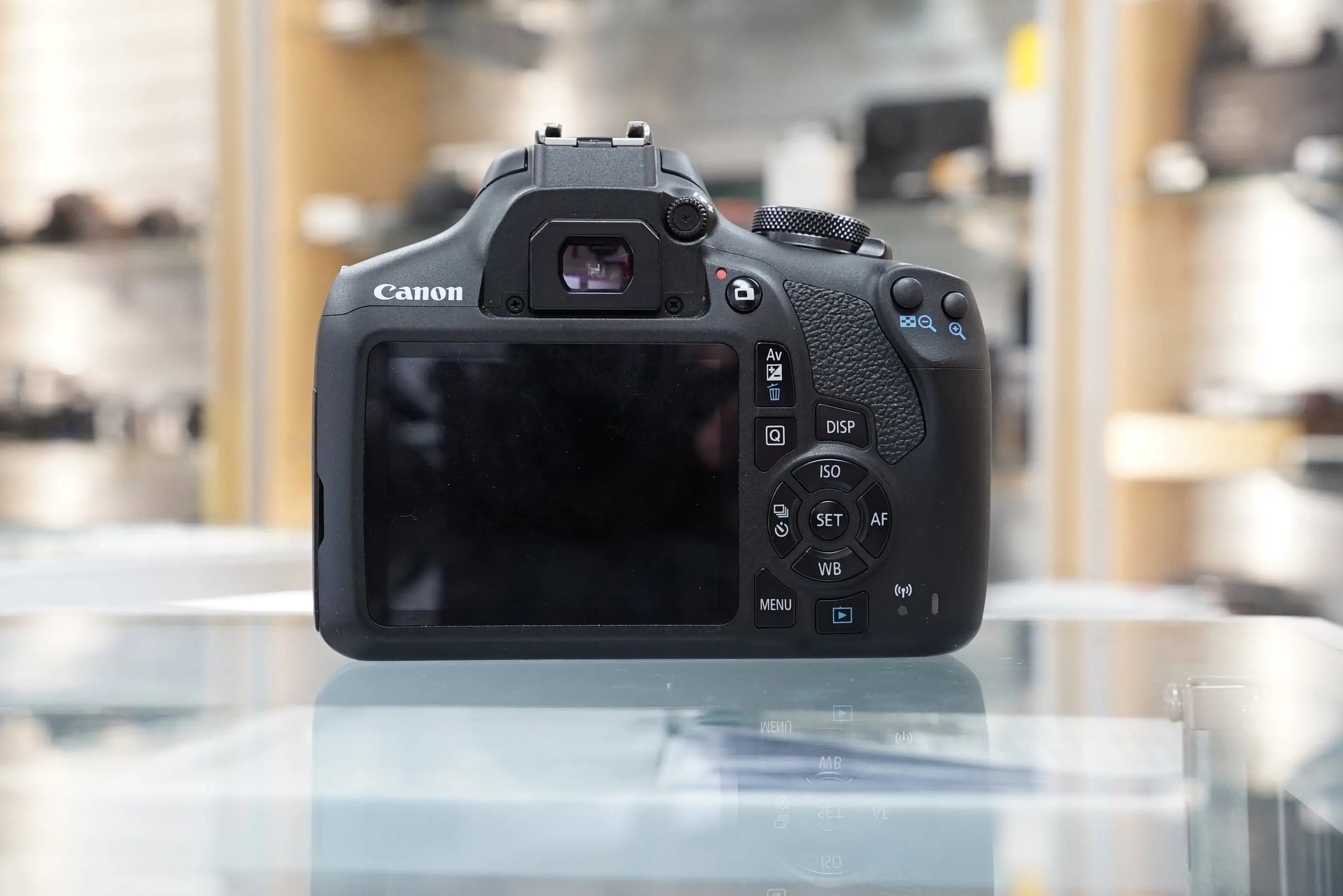 CANON REBT7-45803 Rebel T7 DSLR Camera, Used