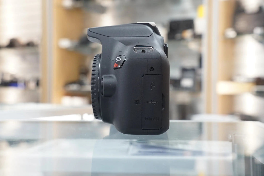 CANON REBT7-45803 Rebel T7 DSLR Camera, Used